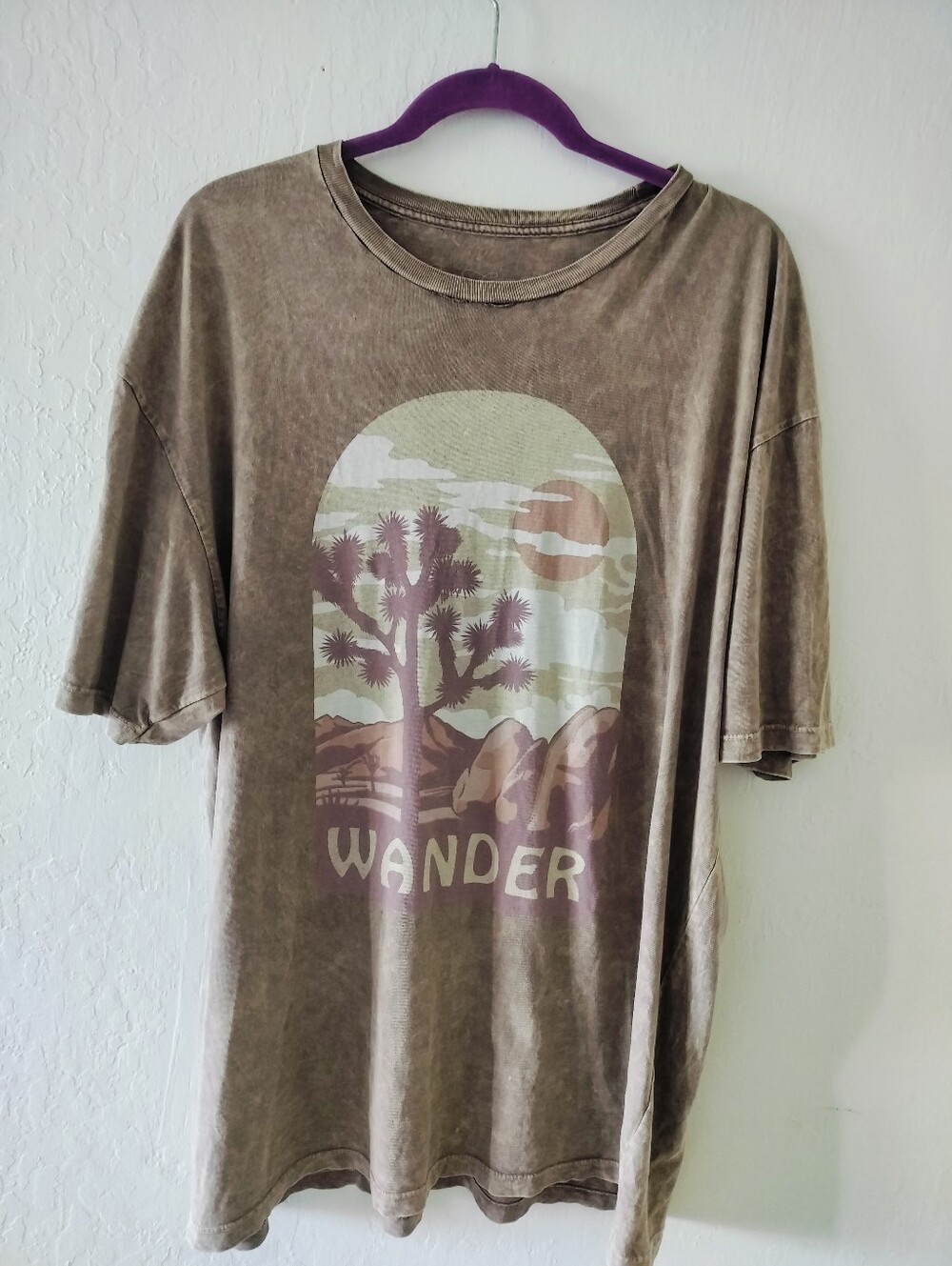 Lotus Fashion Los Angeles "Wander" Joshua Tree Graphic Tee – Size XL